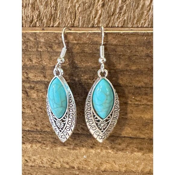 Boho Vintage Chic Southwestern Dangle Wire Earrings, Turquoise Stone, Gift Box - Picture 3 of 10